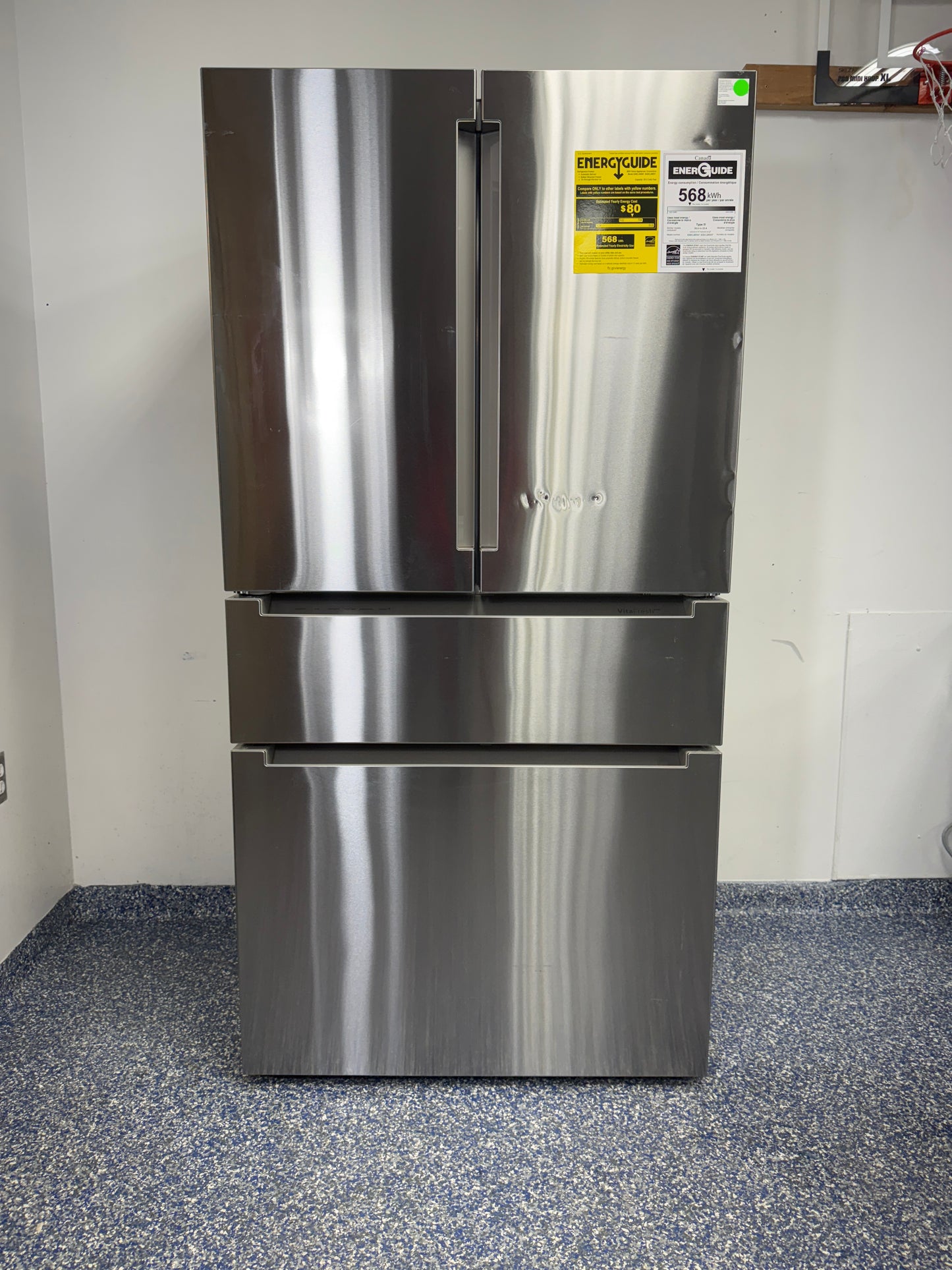 20.5 Cu.Ft. BOSCH 800 Series Refrigerator with a Fingerprint Resistant Exterior, Touch Controls, and Wi-Fi Connectivity at the Best Scratch and Dent Appliance Store in Kansas City Metro