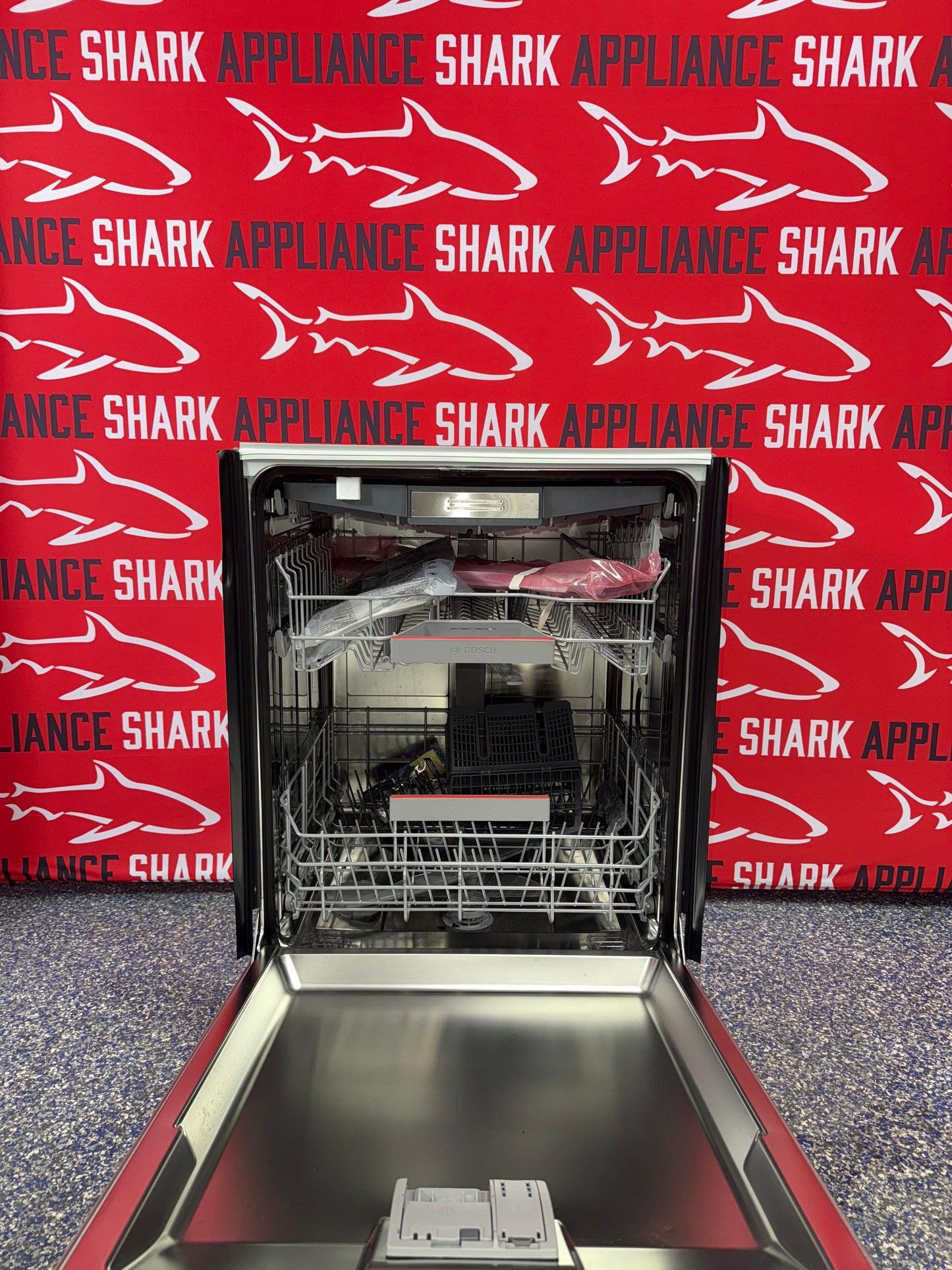 Discount BOSCH built-in dishwasher at Appliance Shark in Overland Park, KS.