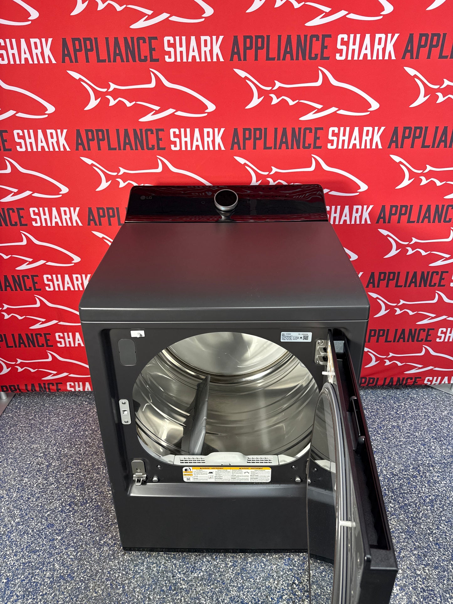 Discount LG electric dryer at Appliance Shark in Overland Park, KS.