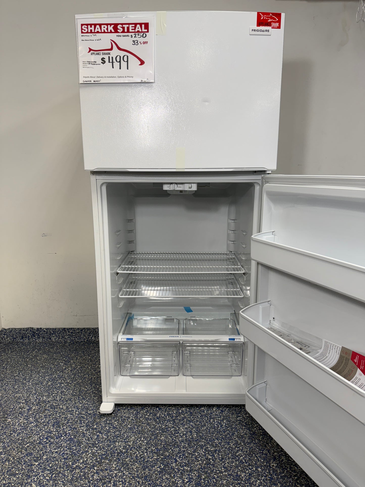FFTR1814WW | 18.3 Cu.Ft. FRIGIDAIRE Garage-Ready Top-Freezer Refrigerator with Convertible Temperature Zone, Crisper Drawers, and Auto-Close Doors at the Best Scratch and Dent Appliance Store in KC Area