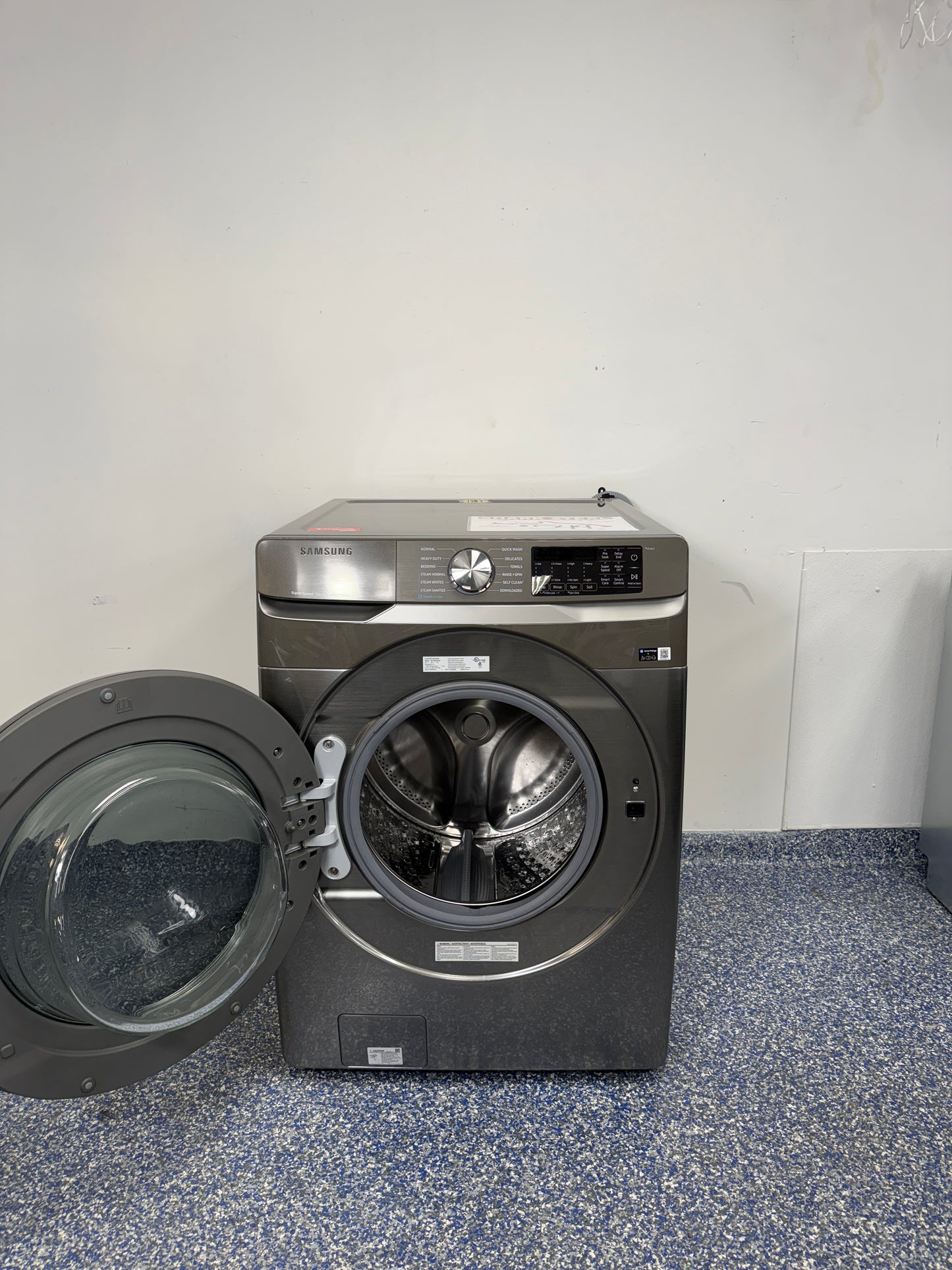 WF45B6300AP | 4.5 Cu.Ft. SAMSUNG Washing Machine with High Efficiency Operation, Steam, Closet Depth Dimensions, Vibration Reduction Technology+, Wi-Fi Connectivity and Internal Water Heater at Appliance Shark Scratch and Dent Store in Overland Park, Kansas
