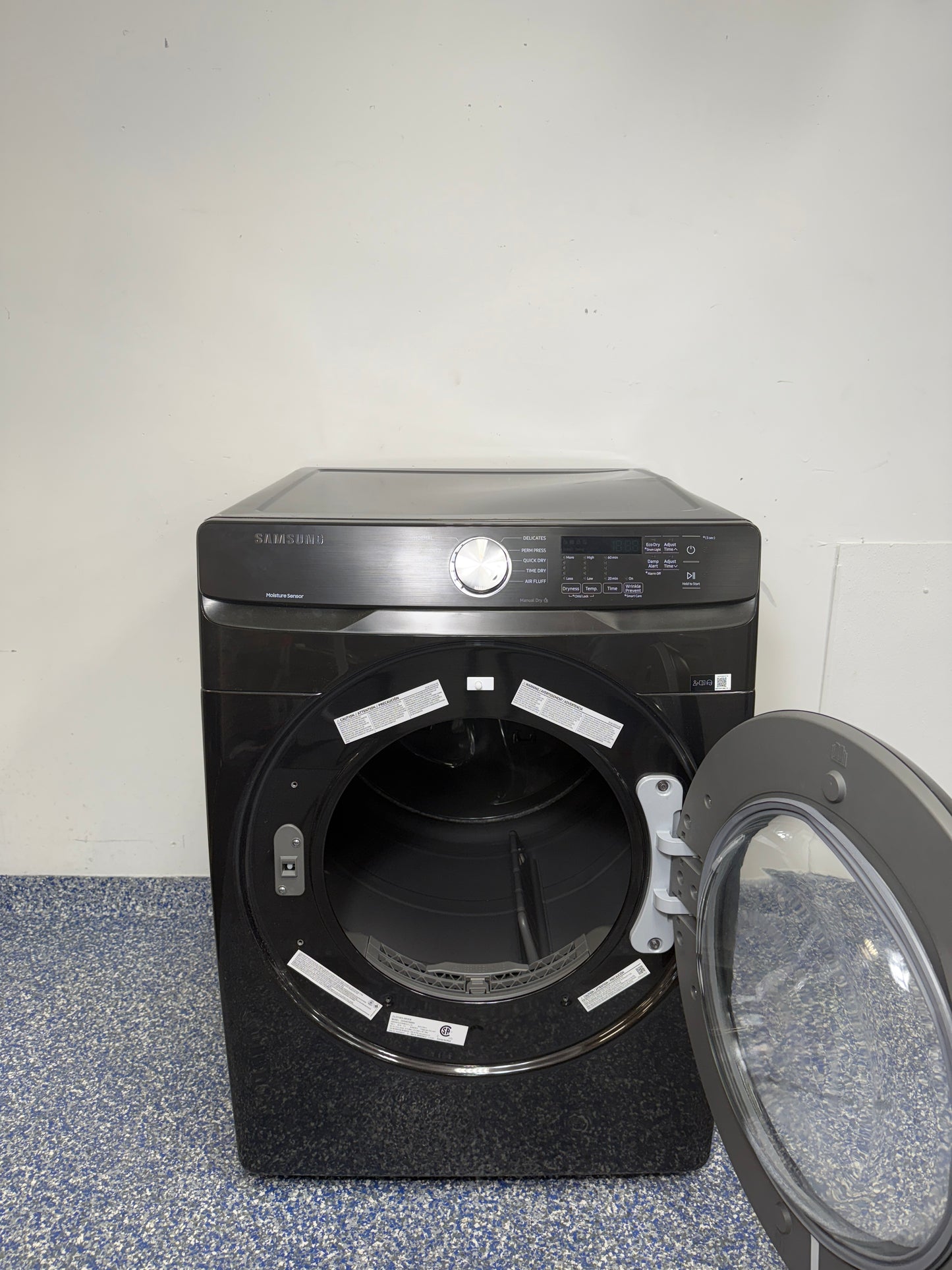 DVG45T6000W | 7.5 Cu.Ft. SAMSUNG Stackable Gas Dryer with Reversible Window Door, Vibration Reduction, Interior Light, and Large Capacity at Appliance Shark Discount Store in Overland Park, Kansas