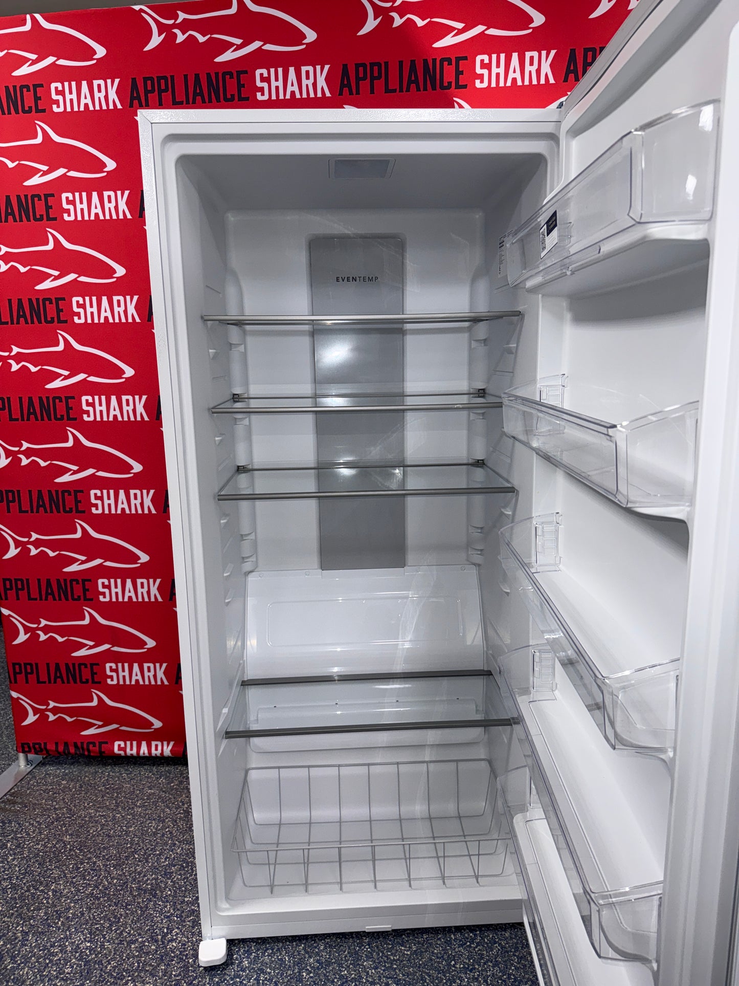 Discount FRIGIDAIRE upright freezer at Appliance Shark in Overland Park, KS.