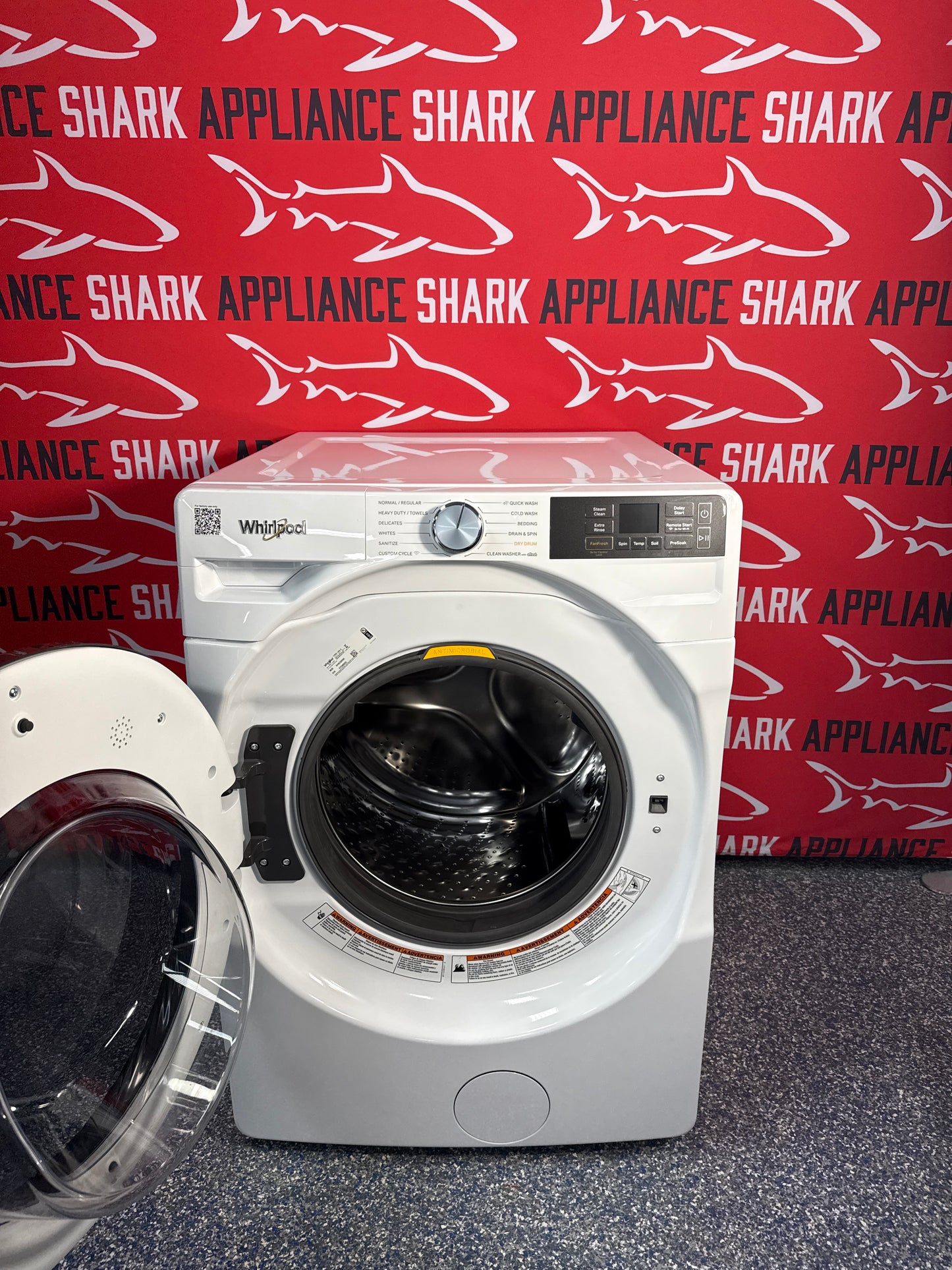 Scratch-dent WHIRLPOOL front load washers at Appliance Shark. Kansas City's best scratch-dent appliance store.