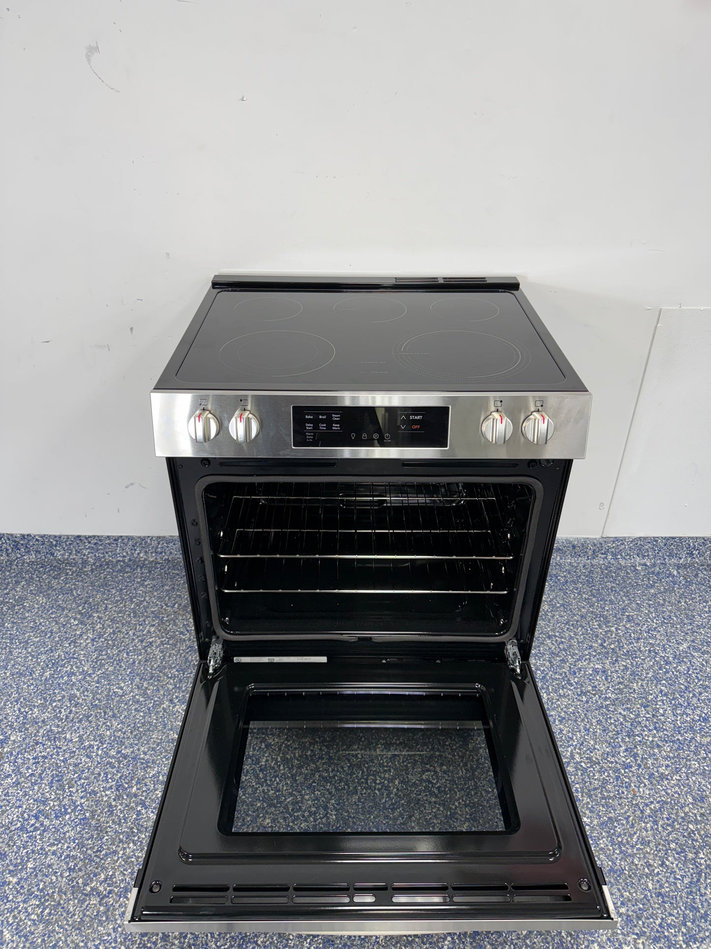 FRIGIDAIRE FCFE3062AS smooth top electric range cooktop in Overland Park KS