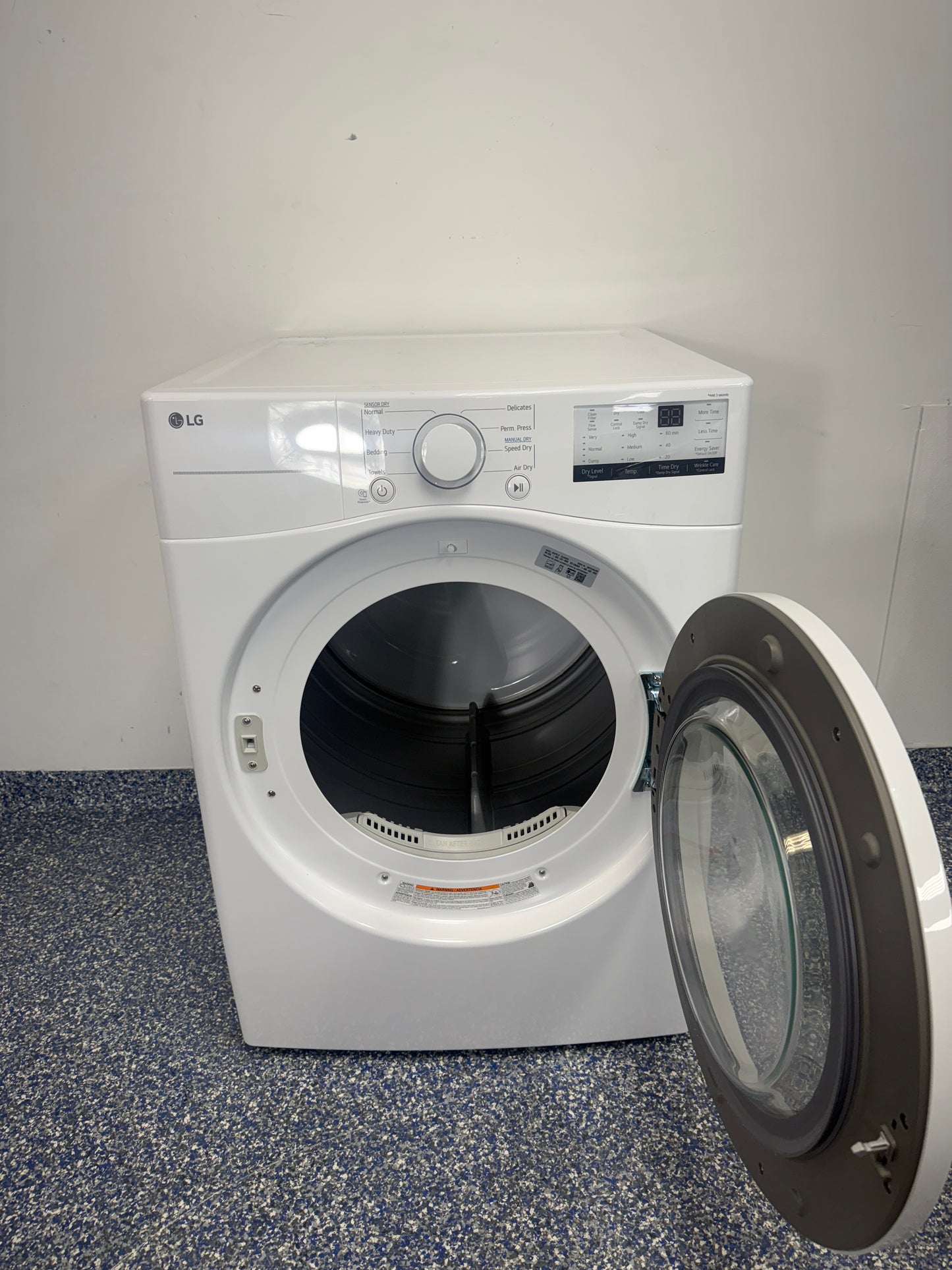 LG DLE3400W Sensor Dry™ control panel close-up Kansas City home