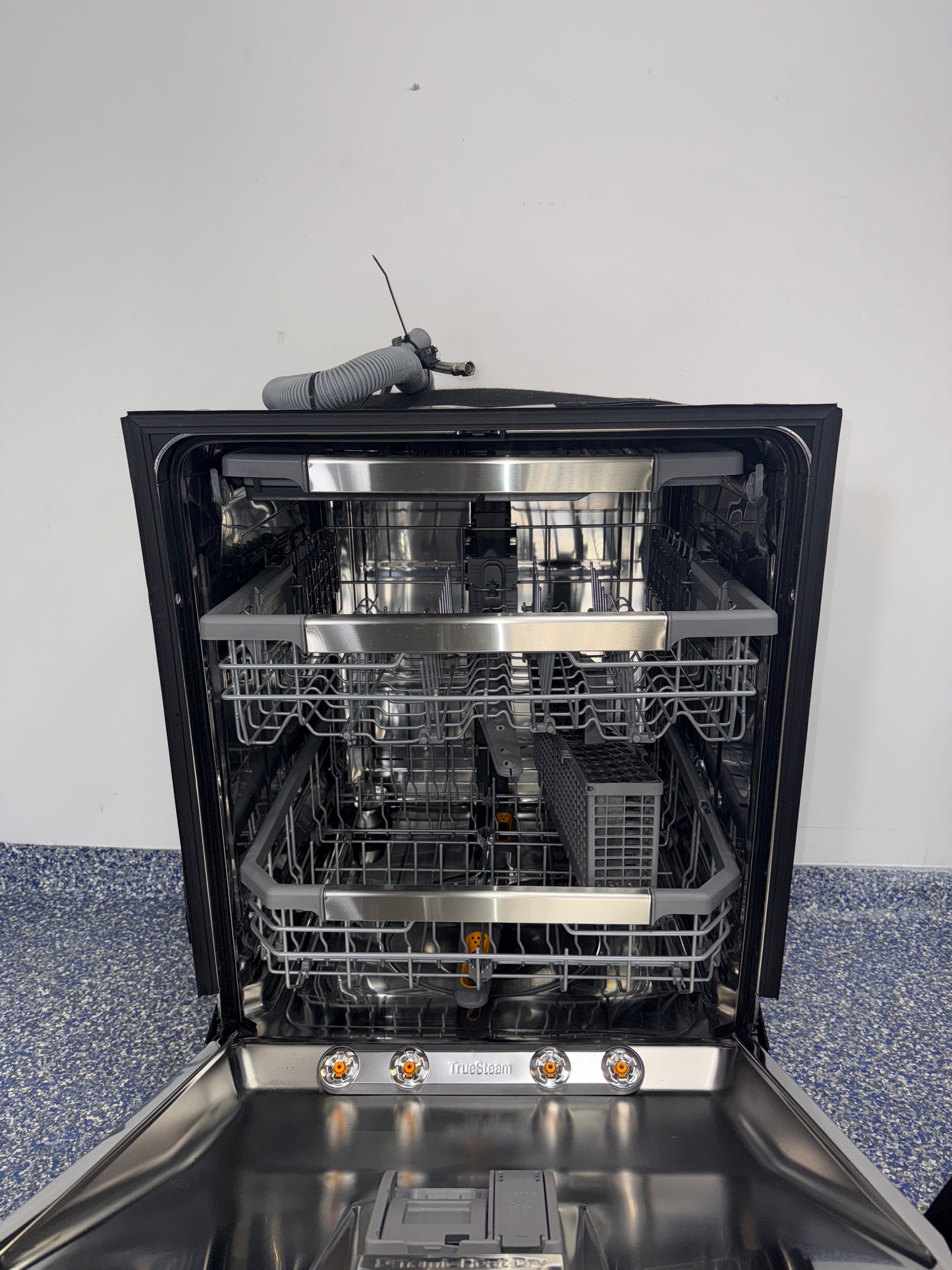 LG LDPH7972S ThinQ® WiFi smart connectivity smartphone interface Kansas City home