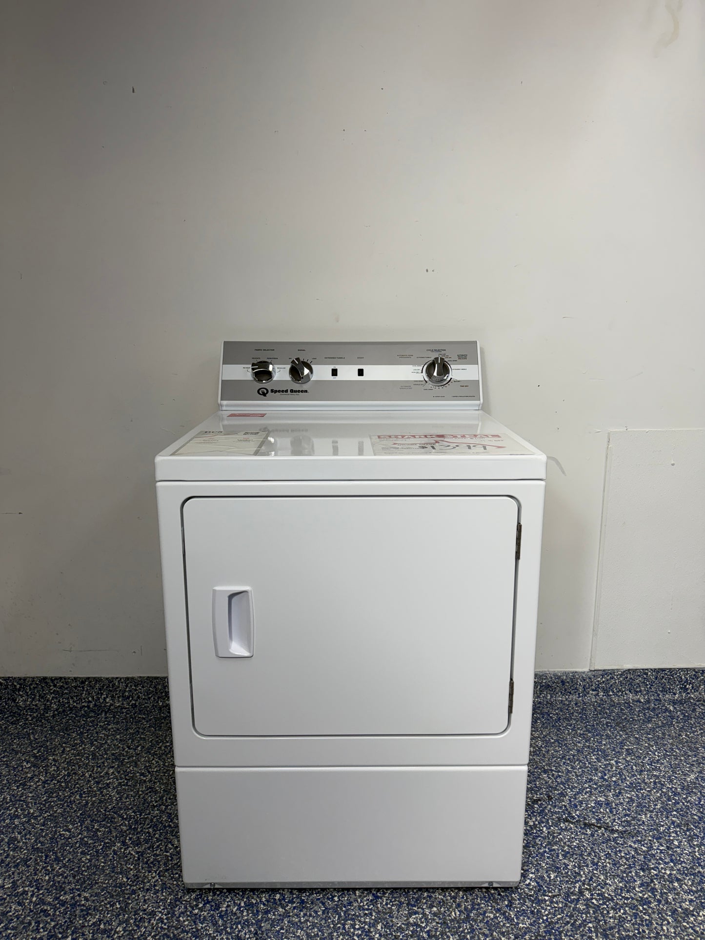 Speed Queen DC5 7.0 cu ft white front load dryer (DC5003WE) front view at Appliance Shark