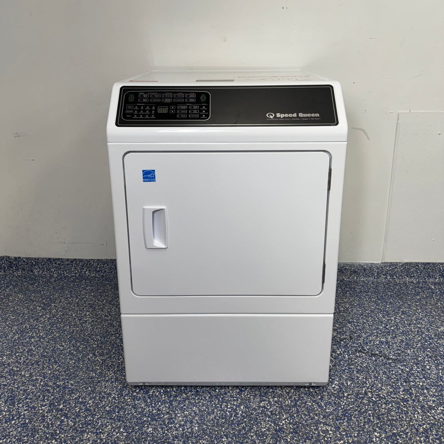 Speed Queen DF7 7.0 cu ft white front load dryer (DF7004WE) front view at Appliance Shark