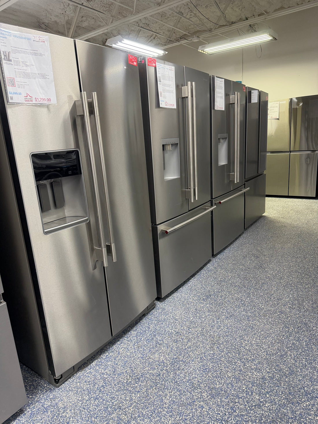 kansas-city-appliance-store-counter-depth-vs-sandard-depth-refrigerator-outlet-deal