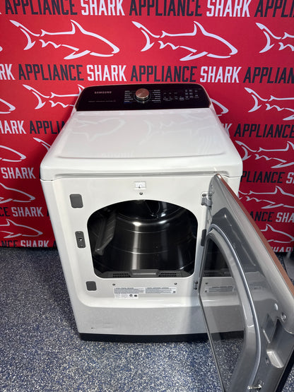 SAMSUNG 7.4 cu. ft. Electric Dryer with Steam Sanitize+ and Sensor Dry - DVE55A7300E
