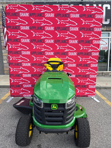 JOHN DEERE S120 42-in 22 HP V-Twin Gas Hydrostatic Riding Lawn Mower – BG21421