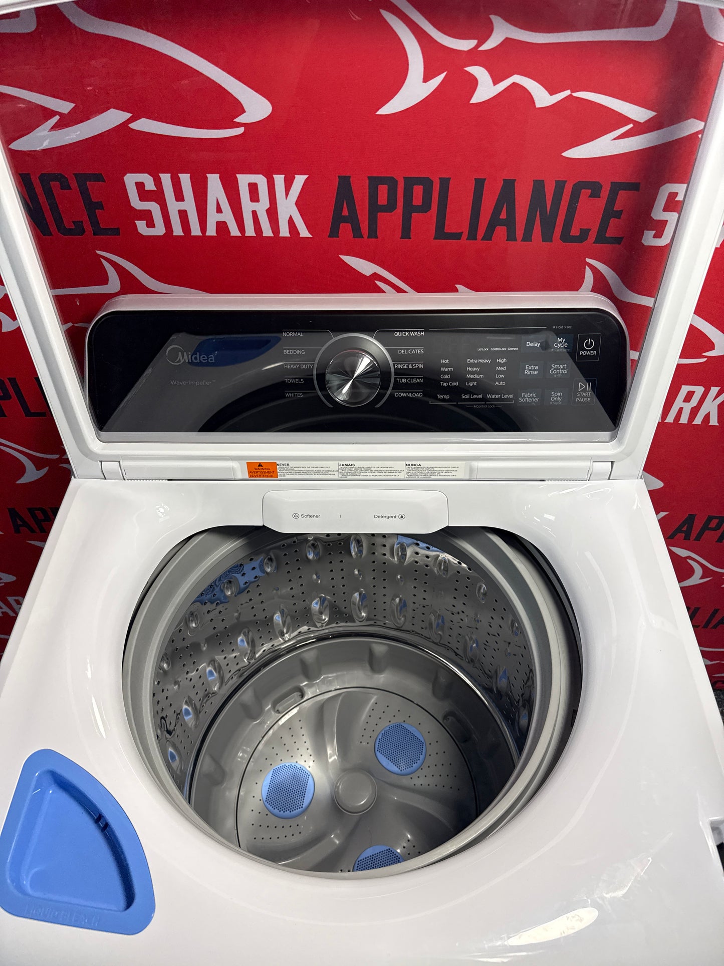MIDEA 4.5 cu. ft. Smart Top Load Washer with Power Wave Impeller - MLTW45M4BWW
