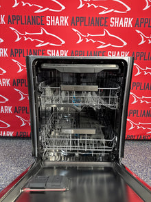 FRIGIDAIRE Professional 24 in. Smudge-Proof Stainless Steel Built-In Dishwasher with CleanBoost and Adaptive Quick Wash - PDSH4816BF