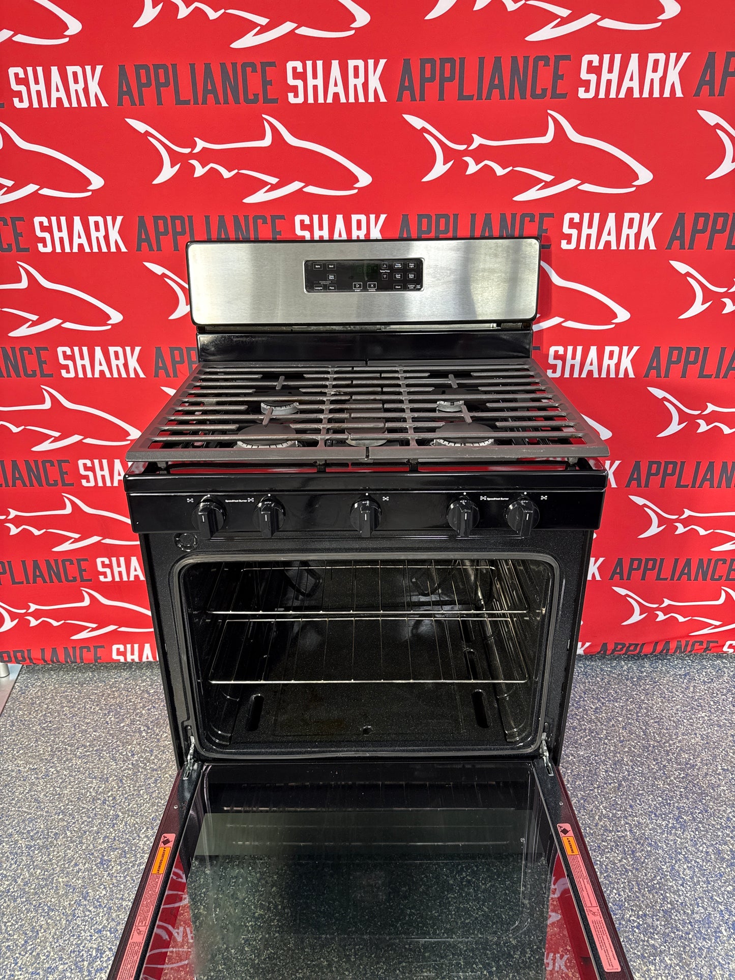 WHIRLPOOL 30-in 5-Burner Gas Range – WFG505M0MS