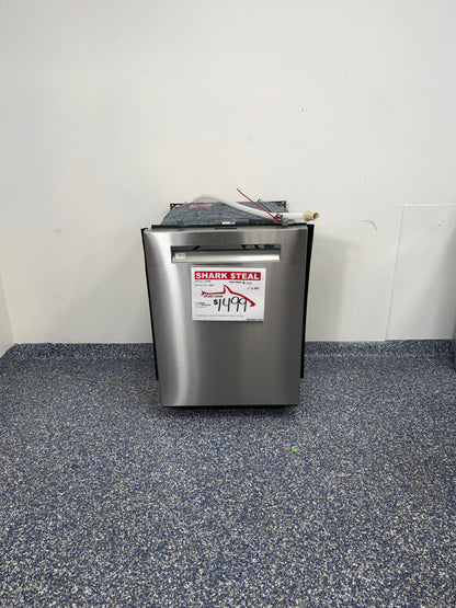 24 In. Bosch Benchmark Series with 9 Cycles, Smart Wi-Fi Connection, Ultimate Dish Dry with CrystalDry, Sanitization and Half-Load Options at the Appliance Shark Scratch and Dent Discount Appliance Store in Overland Park, Kansas