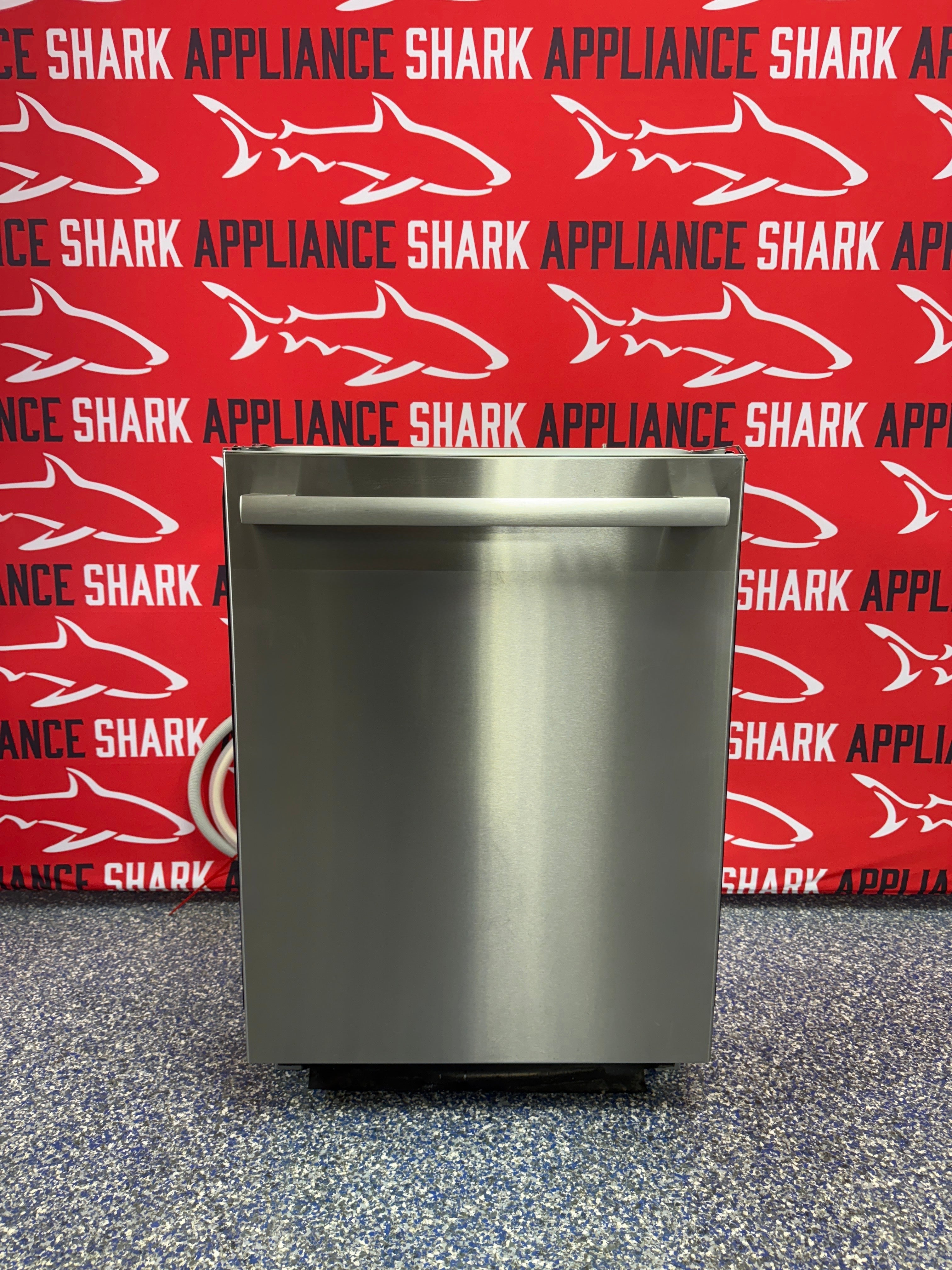 Discount BOSCH built-in dishwasher at Appliance Shark. Overland Park, KS’s premier scratch-dent appliance store.