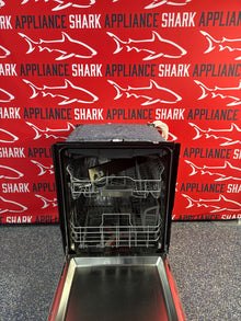 Save on this discounted BOSCH CrystalDry dishwasher at Appliance Shark, serving Kansas City.