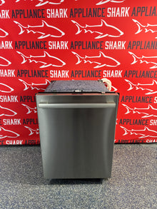 Shop this BOSCH 800 Series Dishwasher scratch and dent deal at Appliance Shark in Overland Park, KS.