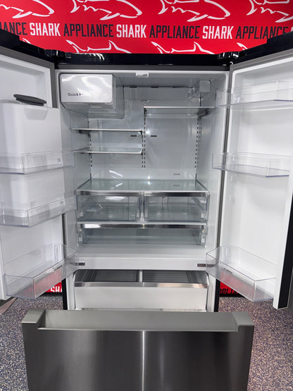 Scratch-dent Bosch refrigerators at Appliance Shark. Kansas City's best scratch-dent appliance store.