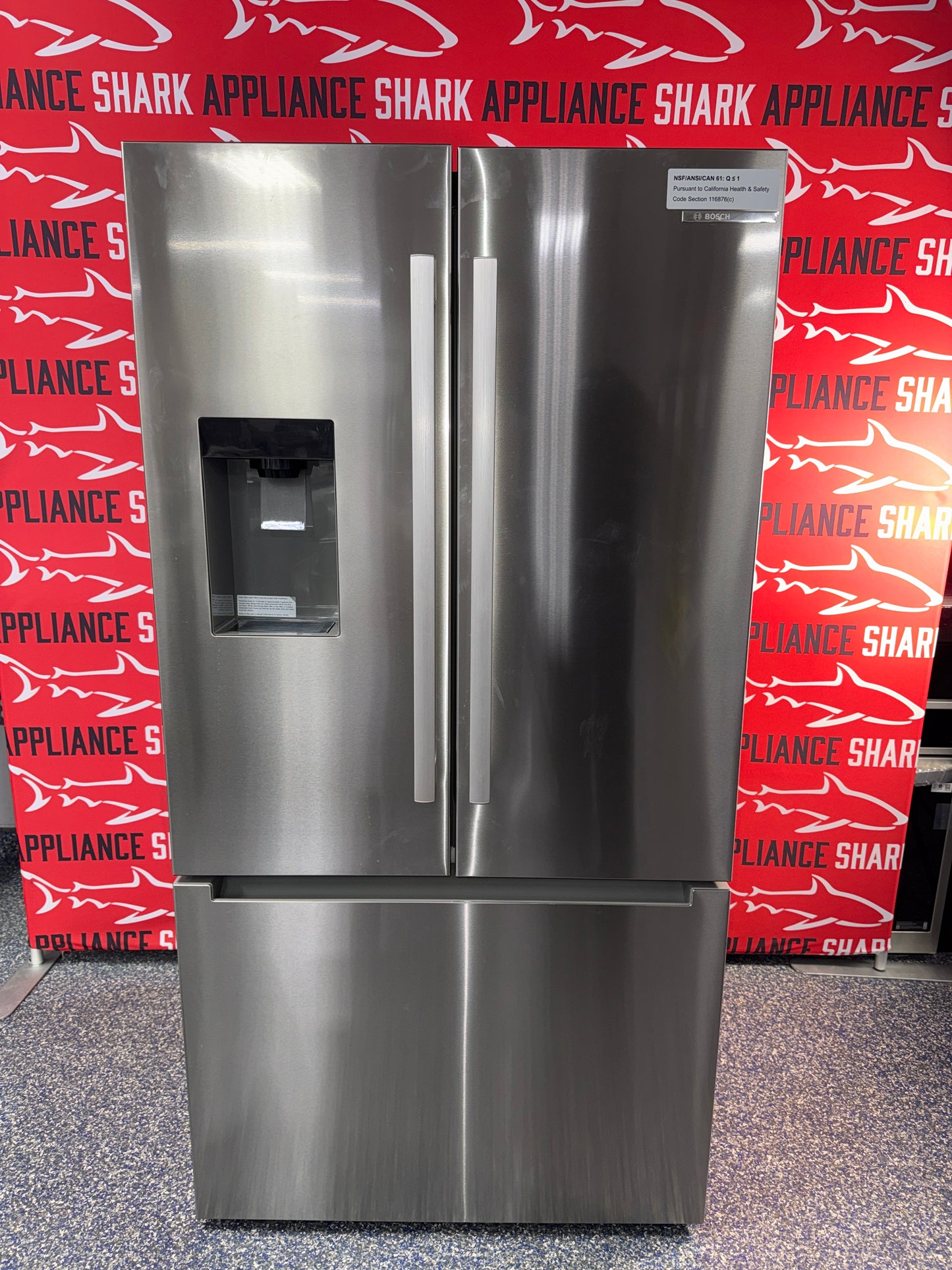 Shop Bosch refrigerators at Appliance Shark. Overland Park, KS's premier scratch-dent appliance store.