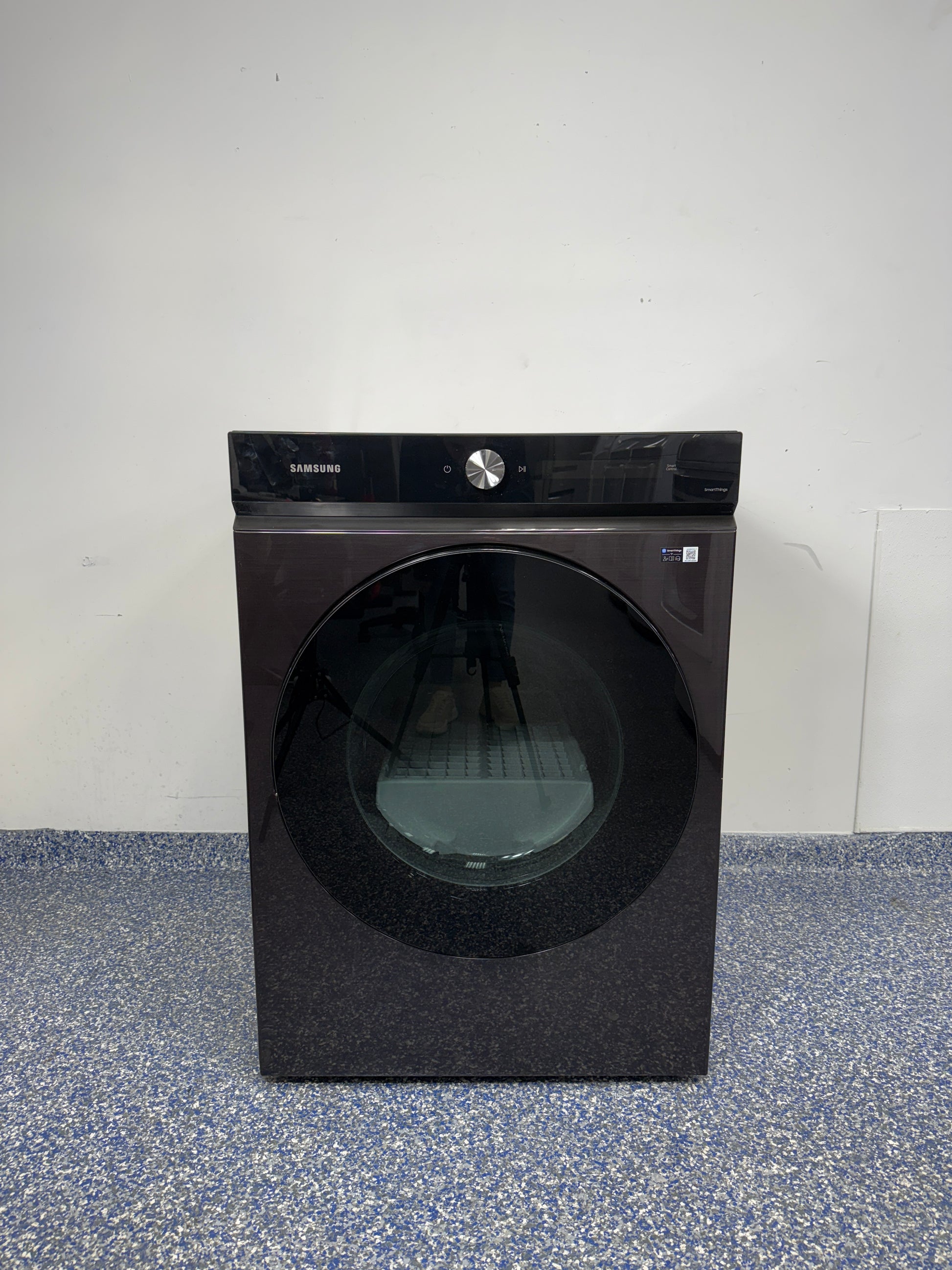 7.6 Cu.Ft. SAMSUNG Bespoke Stackable Smart Electric Dryer with 19 Cycles, Super Speed Dry, Steam Sanitize+, AI Smart Dial, Fingerprint Resistant Finish, and SmartThings at the Best Scratch and Dent Appliance Store in Kansas City Metro