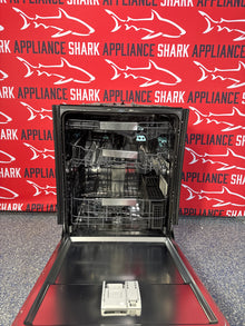 Shop a discount SAMSUNG built-in dishwasher at Appliance Shark in Overland Park, KS.