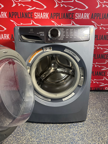 Scratch-dent Electrolux washers at Appliance Shark. Kansas City's best scratch-dent appliance store.