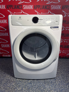 Shop Electrolux electric dryers at Appliance Shark. Overland Park, KS's premier scratch-dent appliance store.