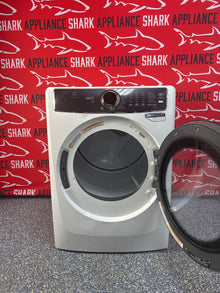 Scratch-dent Electrolux electric dryer at Appliance Shark. Kansas City’s best appliance store.