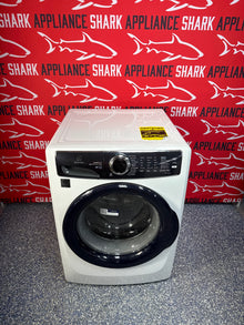 Scratch-dent ELECTROLUX front load washer at Appliance Shark. Kansas City’s best appliance store.