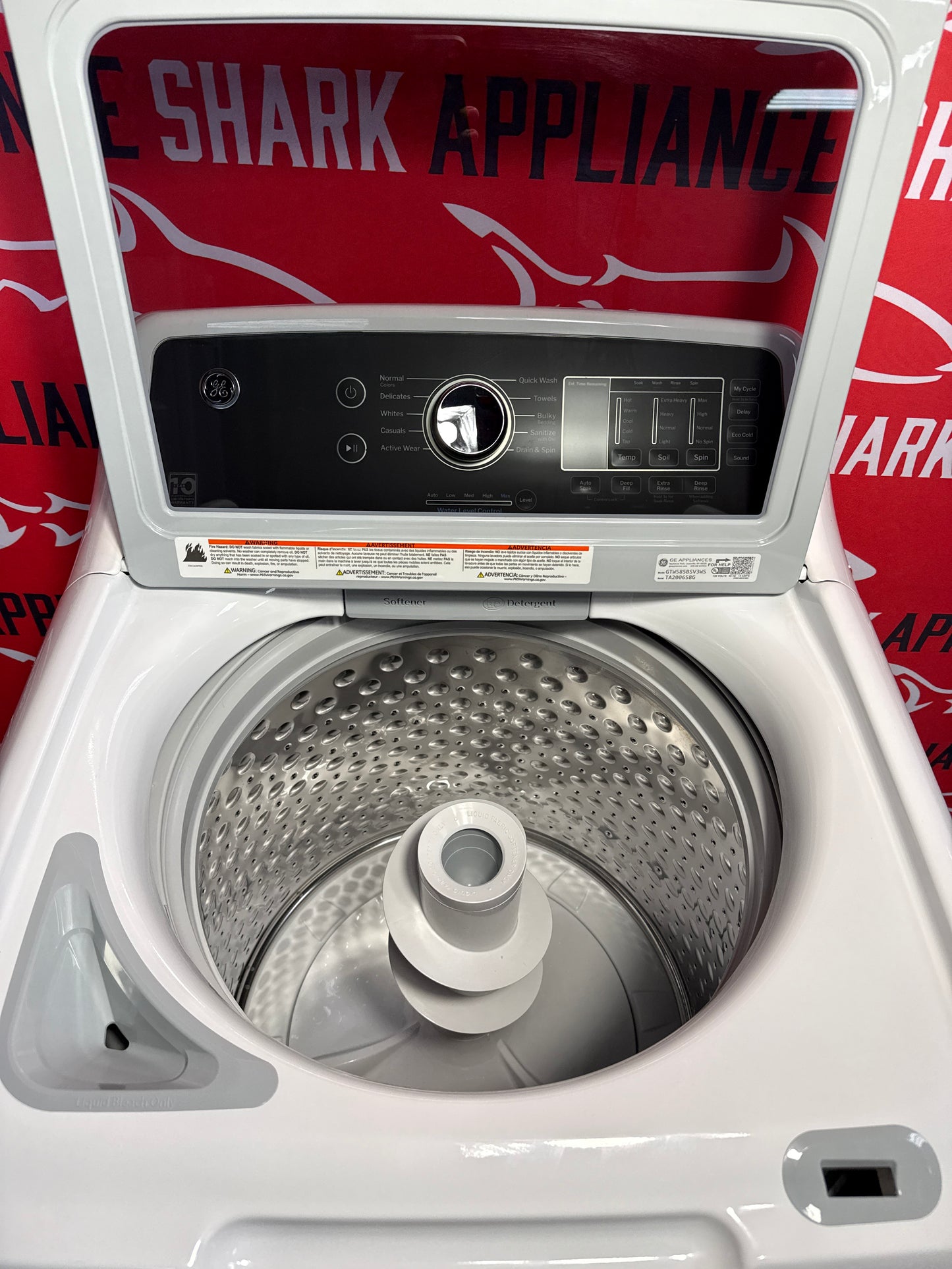 GE 4.5 cu ft Top Load Washer – GTW585BSVWS