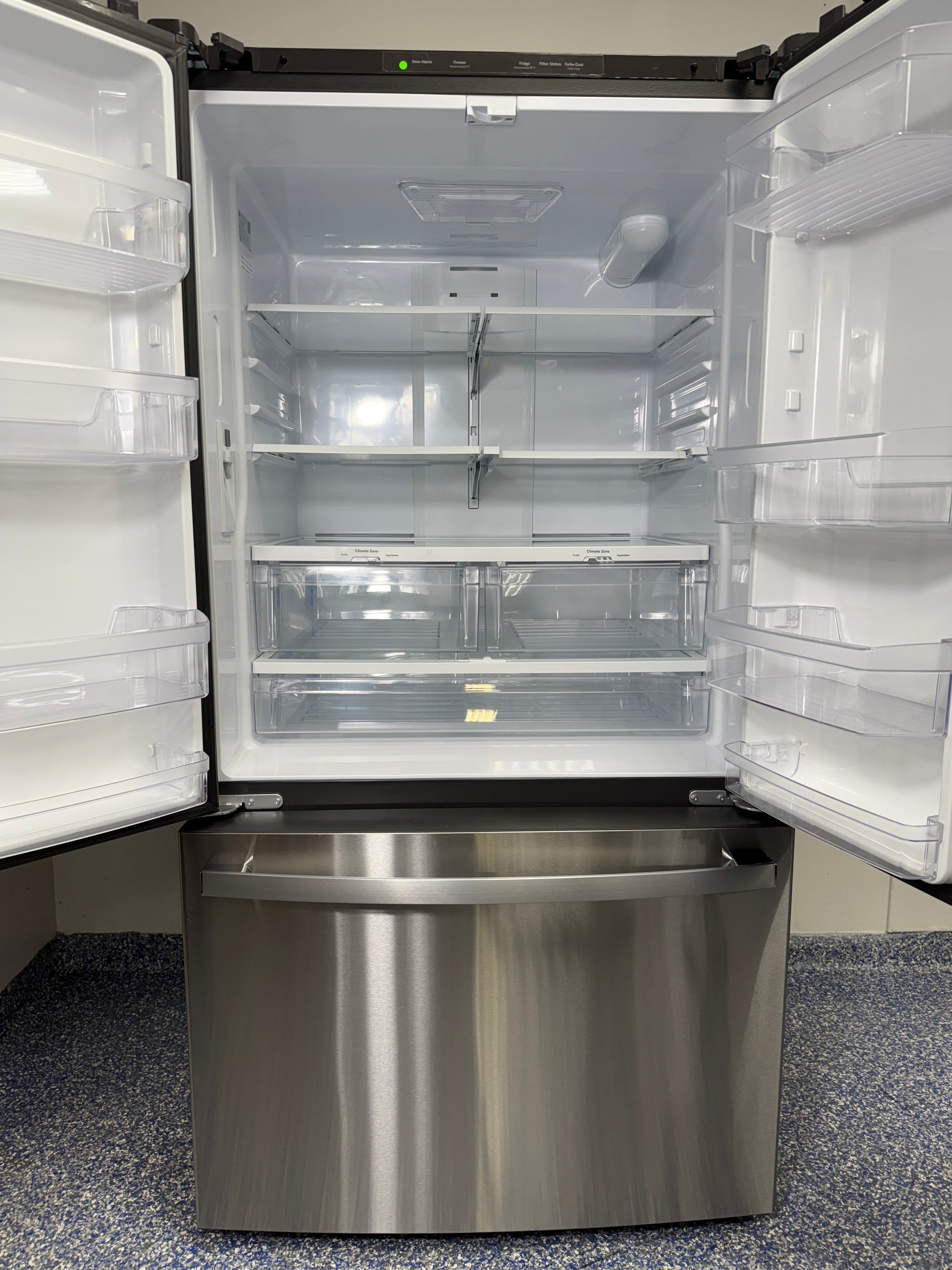 GNE27JYMXFS | 27.0 Cu.Ft. GE French Door Refrigerator with Internal Water Dispenser, Glass Shelves with Quick Space Shelf, and Adjustable In-Door Storage at the Best Discount Appliance Store in Kansas City Area