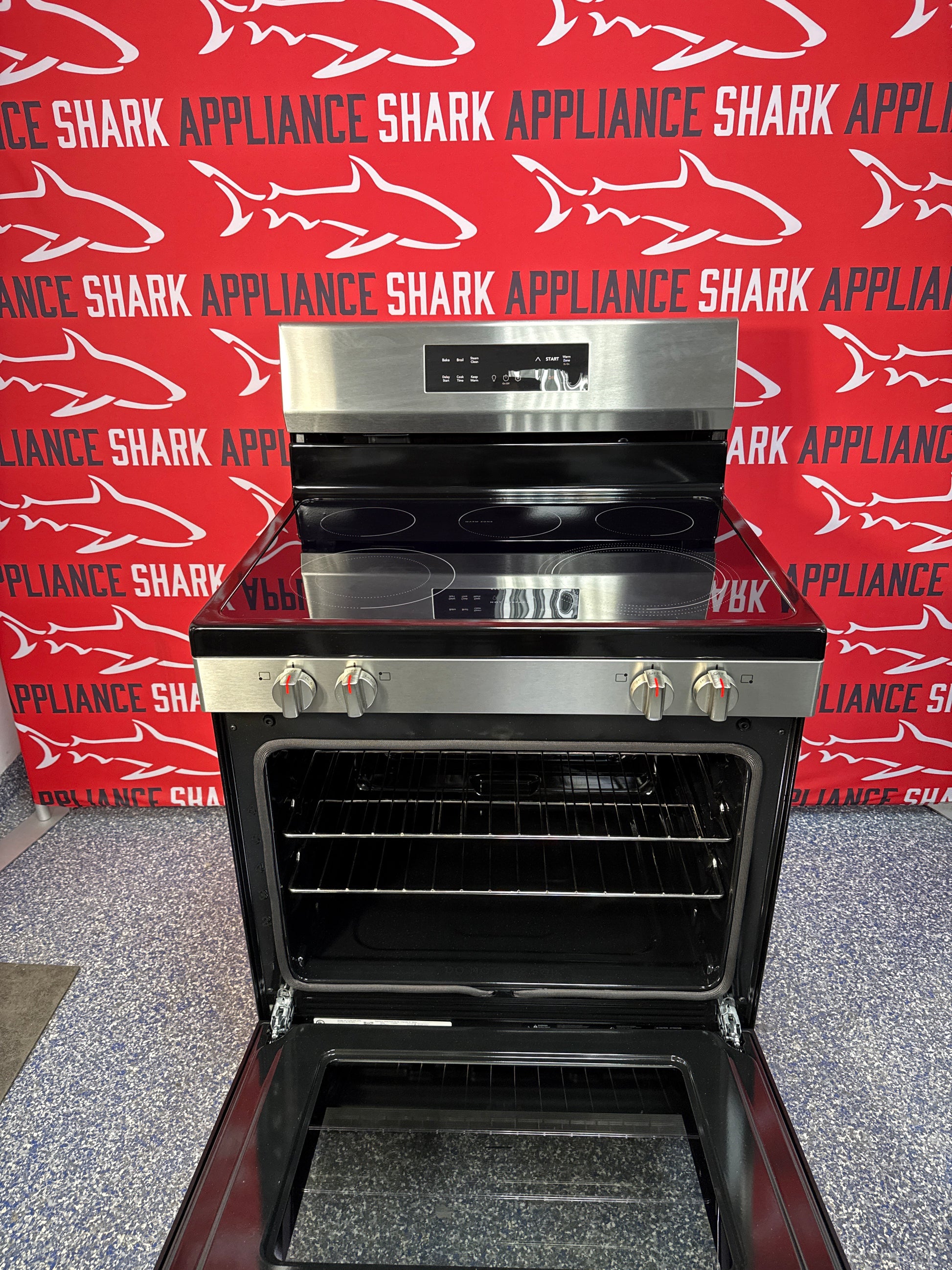 Scratch-dent FRIGIDAIRE electric range at Appliance Shark. Kansas City's best appliance store.