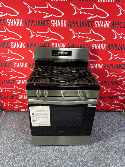 Discount FRIGIDAIRE gas range at Appliance Shark. Overland Park, KS’s premier scratch-dent appliance store.
