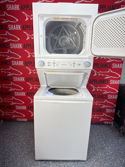Scratch-dent FRIGIDAIRE laundry center at Appliance Shark. Kansas City’s best appliance store.