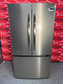 Discount FRIGIDAIRE counter-depth French door refrigerator at Appliance Shark. Overland Park, KS's premier scratch-dent appliance store.