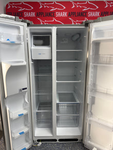 Affordable FRIGIDAIRE side by side refrigerator at Appliance Shark. Kansas City’s best appliance store.