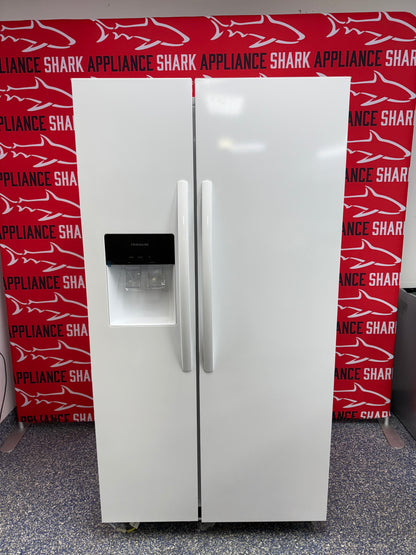 Discount FRIGIDAIRE side-by-side refrigerator at Appliance Shark in Overland Park, KS.