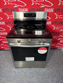 Discount FRIGIDAIRE electric range at Appliance Shark. Overland Park, KS’s premier scratch-dent appliance store.