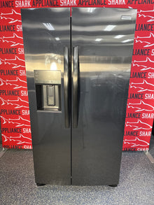 Shop Frigidaire side-by-side refrigerator at Appliance Shark. Overland Park, KS's premier scratch-dent appliance store.