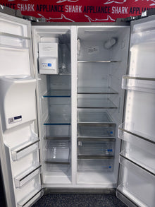 Save on a FRIGIDAIRE Gallery side-by-side refrigerator at Appliance Shark. Overland Park, KS's top scratch-dent appliance store.