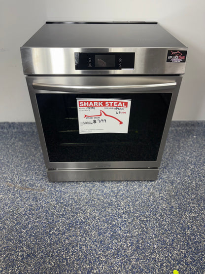 Kansas City's best scratch and dent store for Frigidaire Gallery convection ranges.