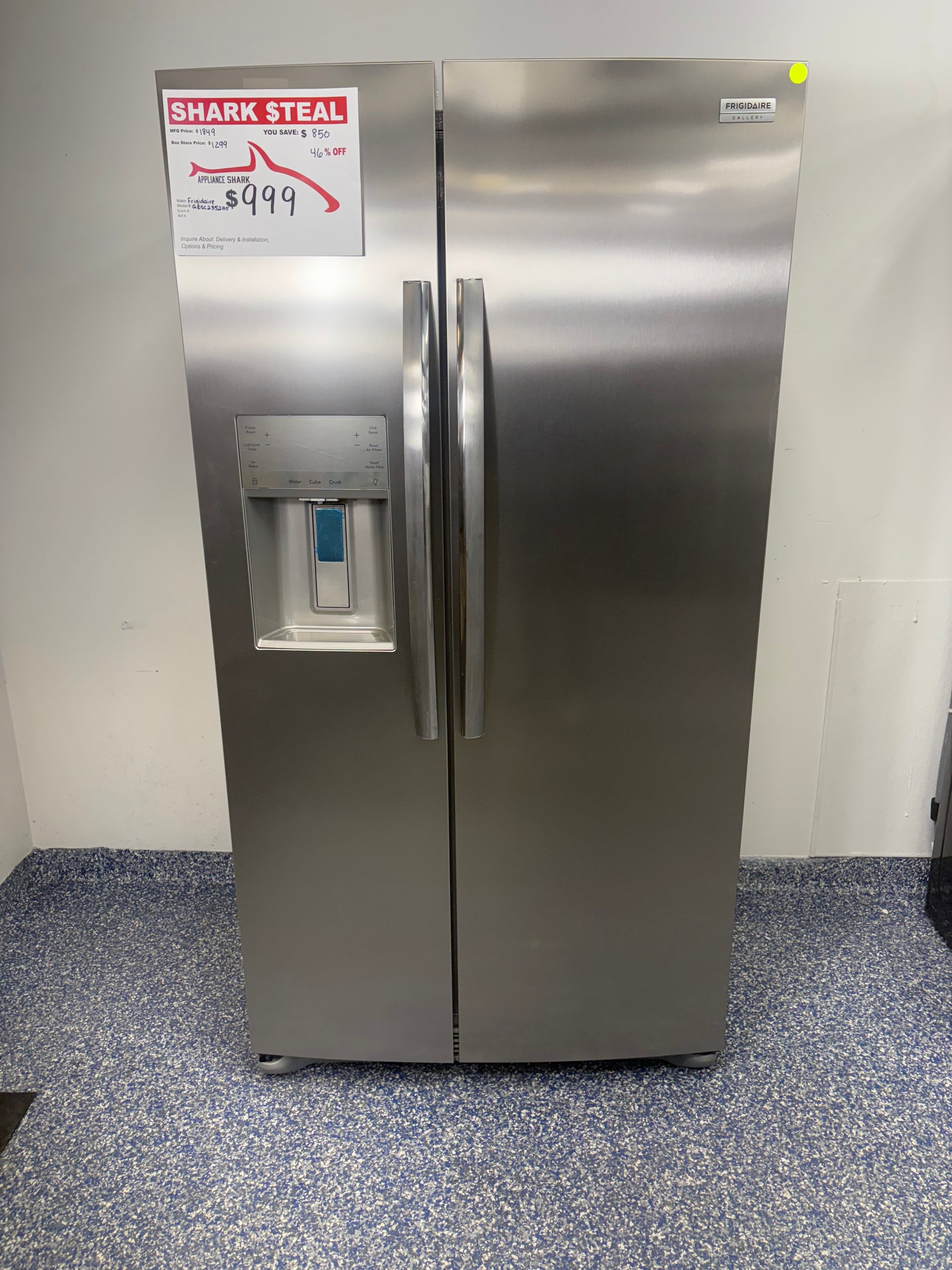 Frigidaire Gallery fridge at Appliance Shark