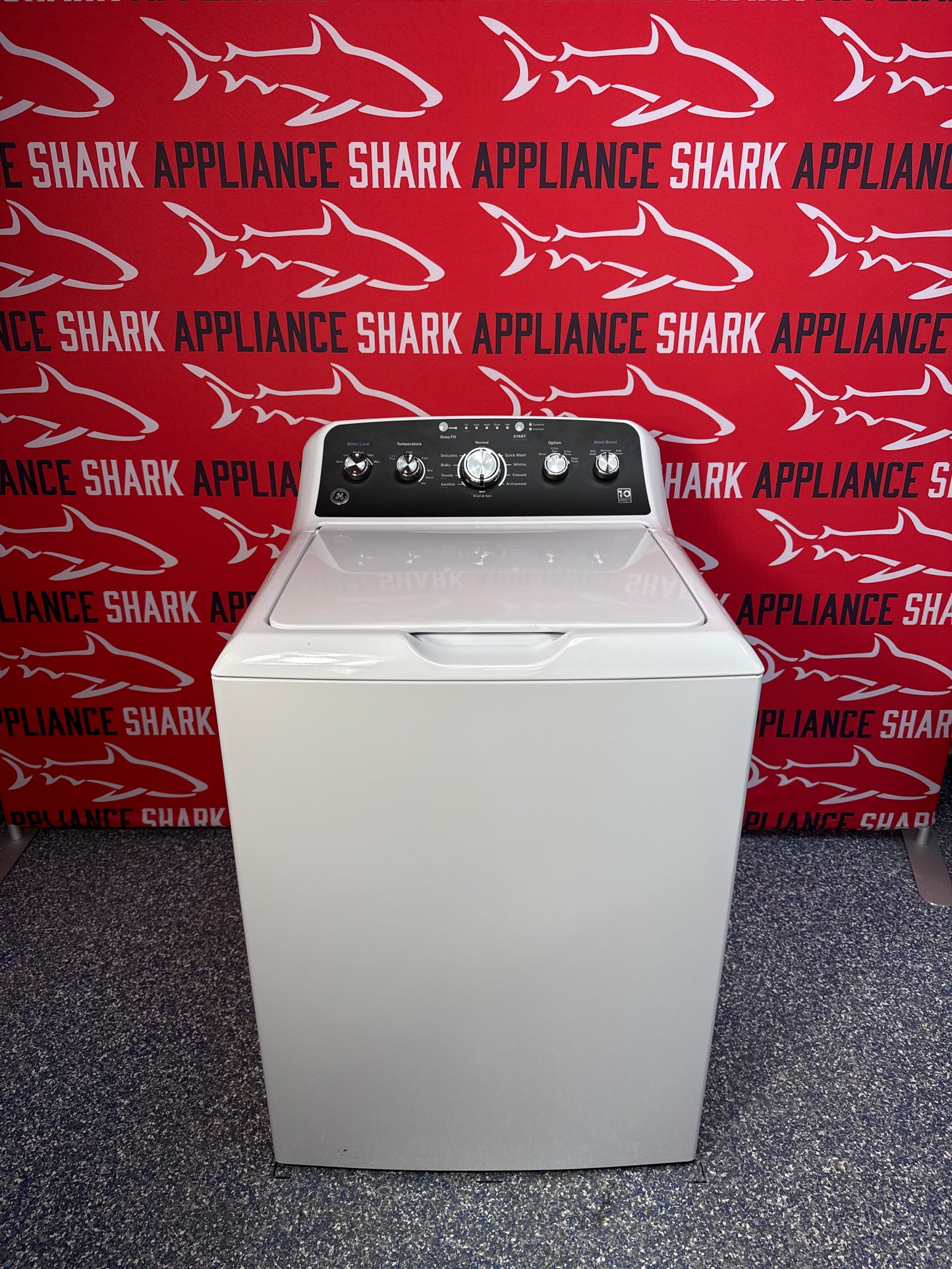 Discount GE top load washer at Appliance Shark. Overland Park, KS’s premier scratch-dent appliance store.