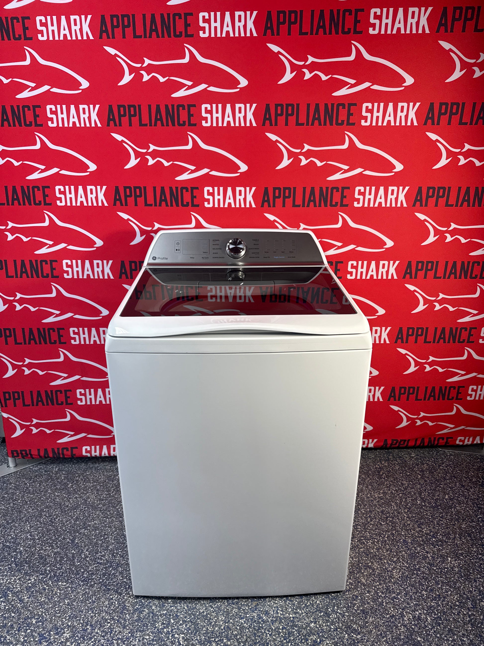 This GE Profile 5.0 cu. ft. top load washer is ready to go at our Appliance Shark outlet in Overland Park, KS.