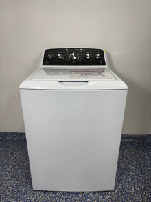 High Capacity Washing Machine at the BEST Scratch and Dent Appliance Store in KC Metro