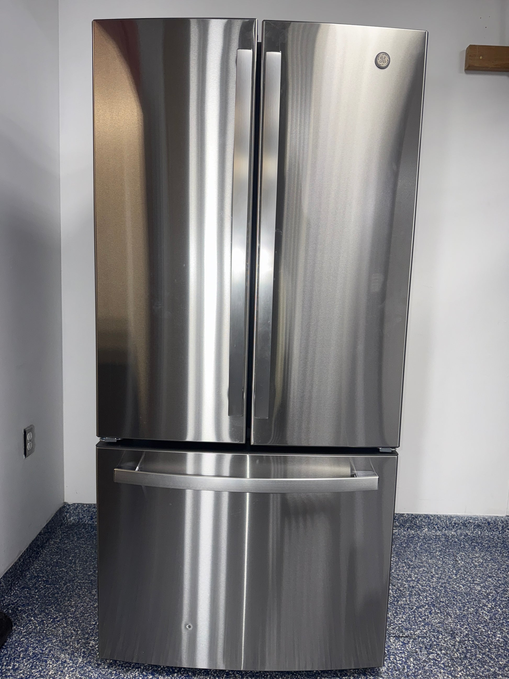 Affordable GE French door refrigerator at Appliance Shark. Kansas City’s best appliance store.