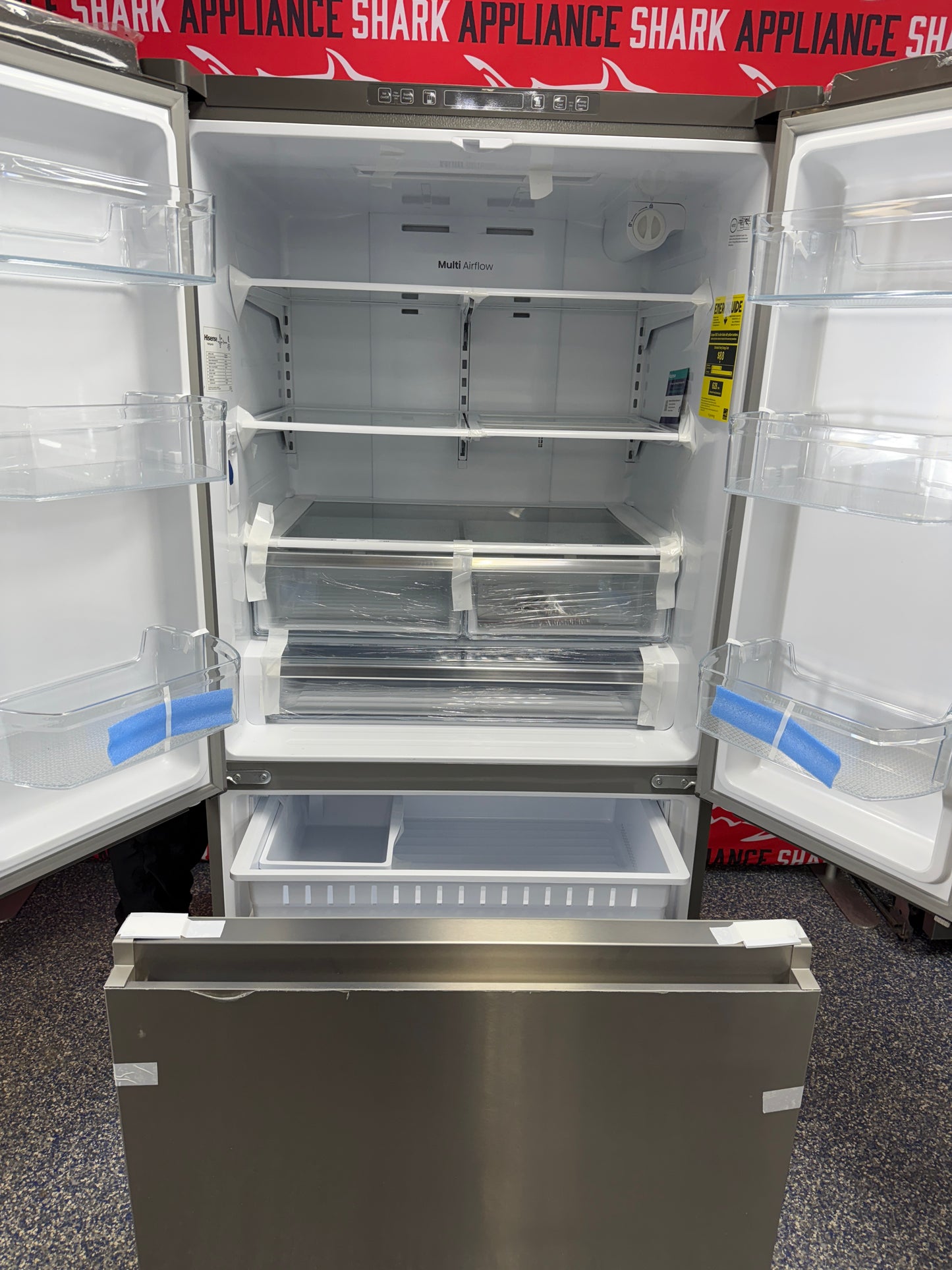 Scratch-dent HISENSE refrigerator at Appliance Shark. Kansas City’s best appliance store.