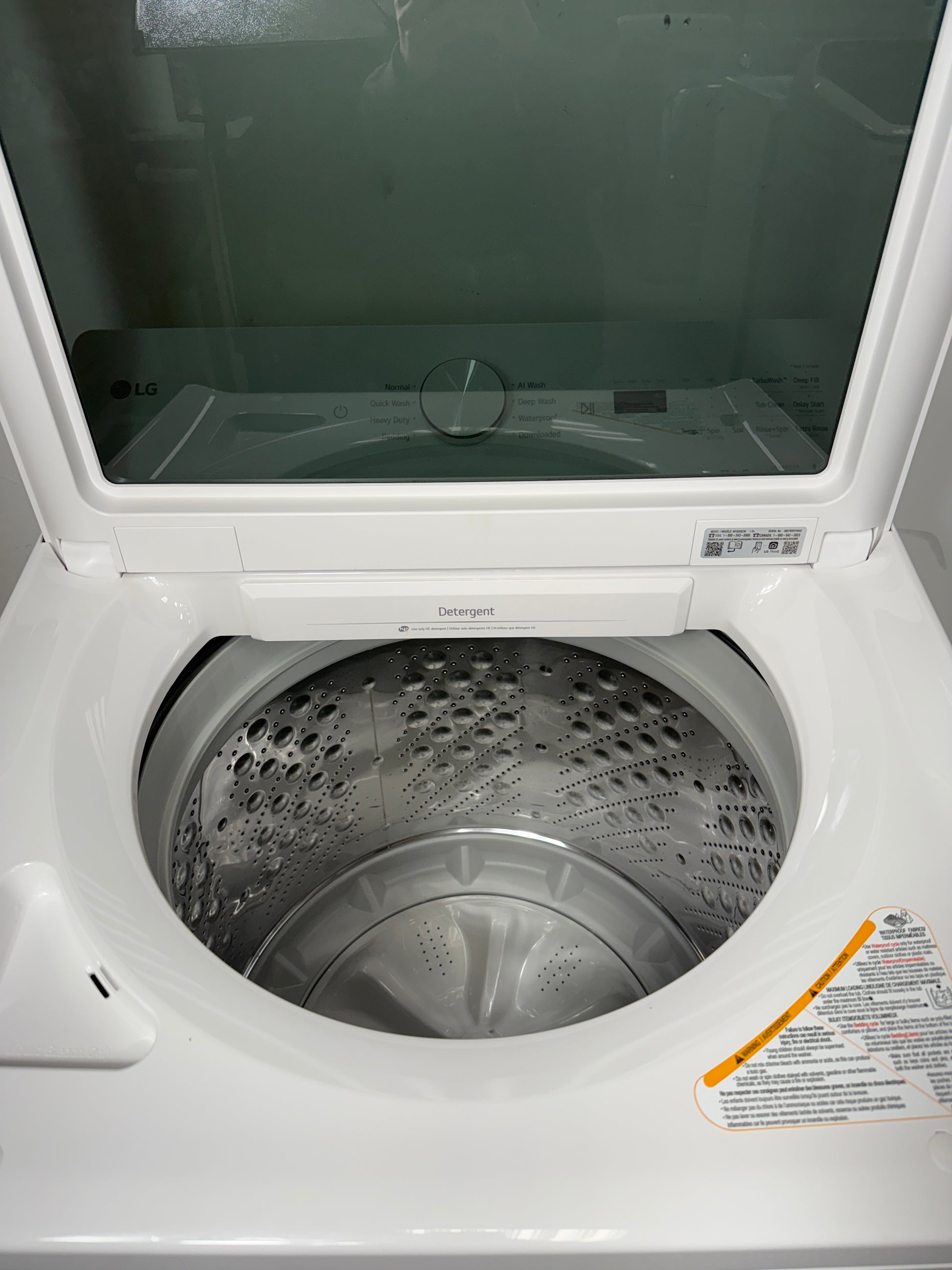 WT8200CW | 5.0 Cu.Ft. LG Smart Top Load Washer with 6Motion technology, Impeller, and Soft Close Lid at the Best Discount Appliance Store in Overland Park, Johnson County, Kansas